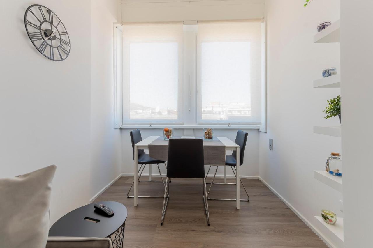 Piazza Salotto & Stazione Comfy Apartment Pescara Esterno foto