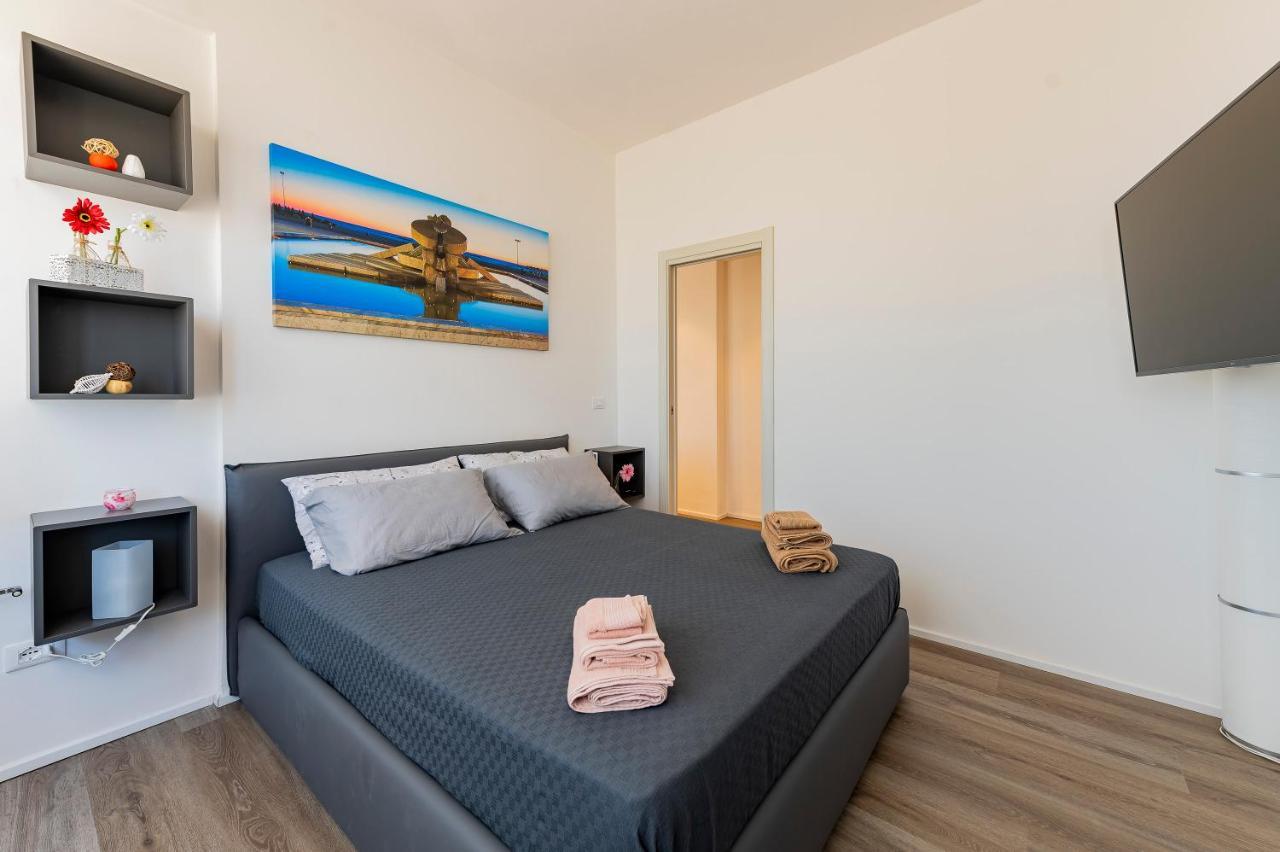 Piazza Salotto & Stazione Comfy Apartment Pescara Esterno foto