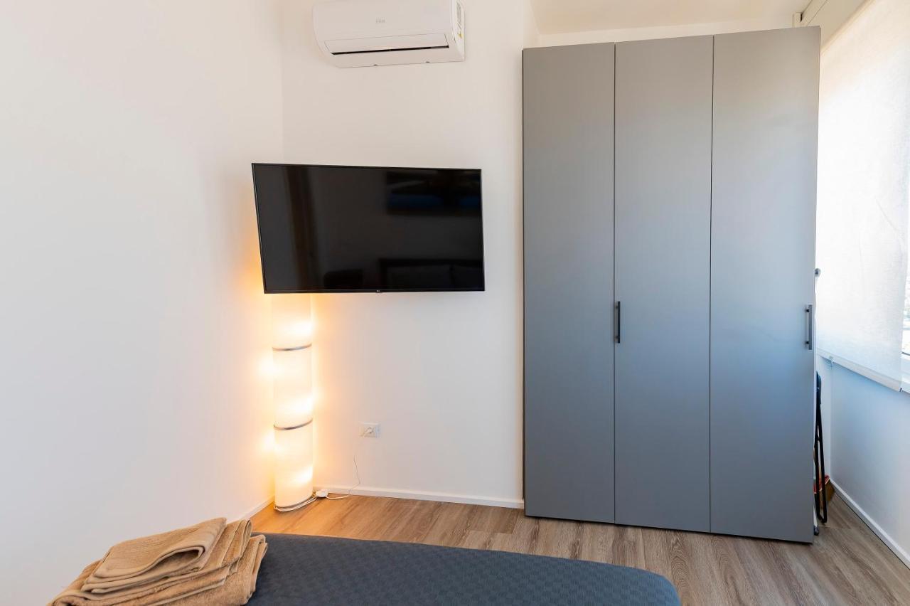 Piazza Salotto & Stazione Comfy Apartment Pescara Esterno foto